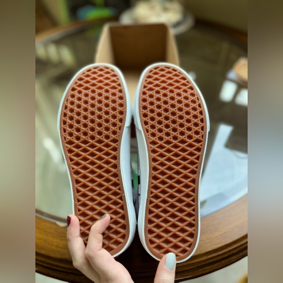 🌸VANS🌸- Orchid Checkerboard - Lace-Up Old-Skool - Womens 7.5 NWT - Picture 8 of 8